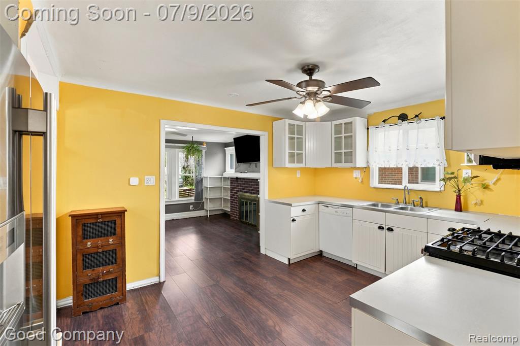 412 Chippewa Street, Clawson, MI — Photo 9