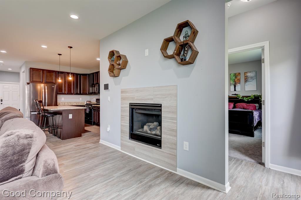 2763 AMBASSADOR Drive, Ypsilanti, MI 48198 — Photo 14
