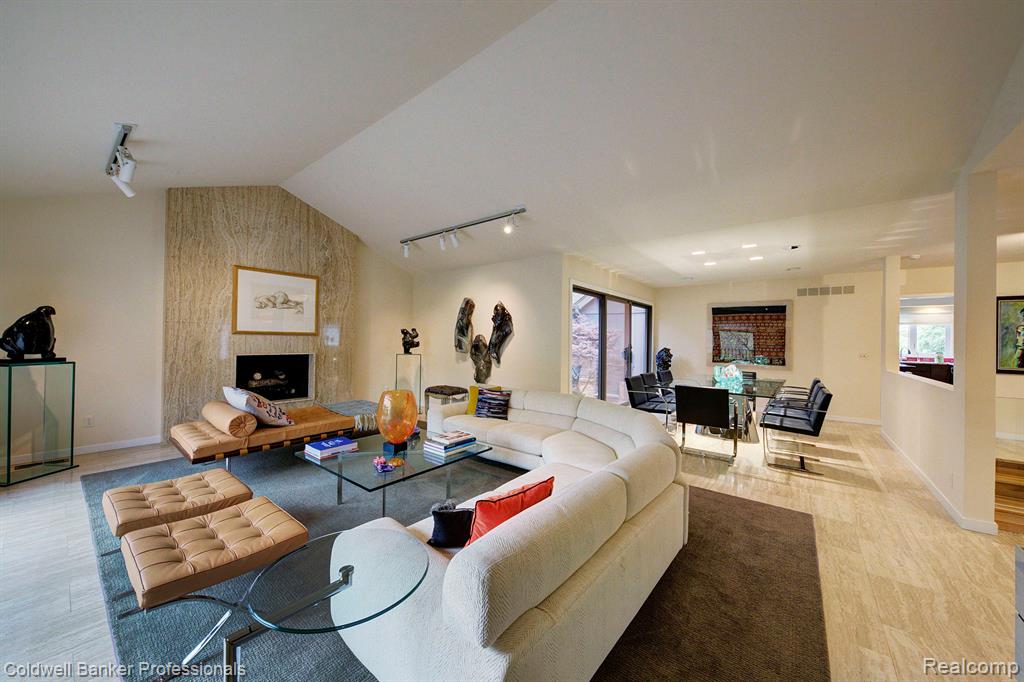 1921 Pine Ridge Lane, Bloomfield Hills, MI 48302 — Photo 12
