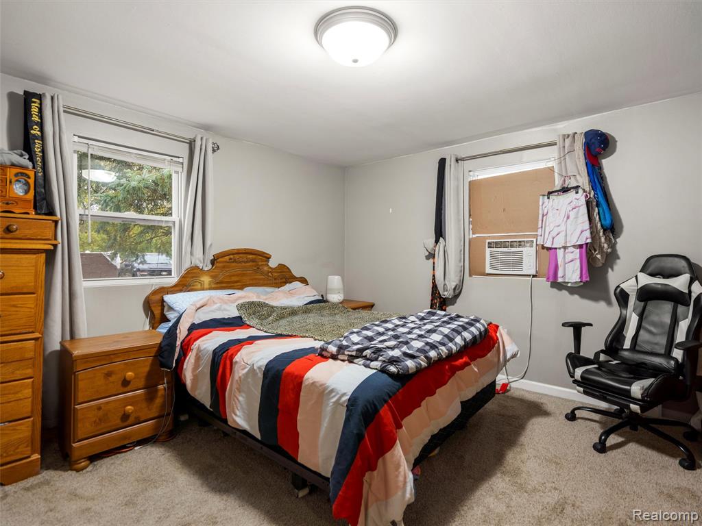 449 Joslyn Road, Lake Orion, MI 48362 — Photo 12