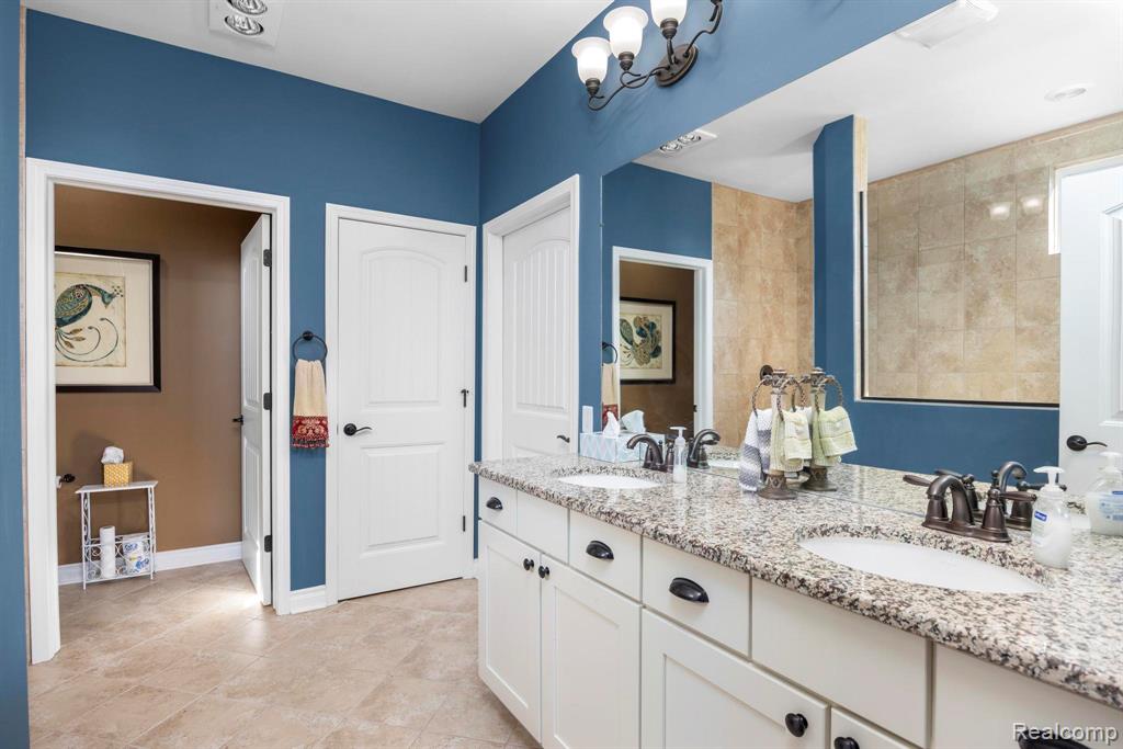 6286 Merion Lane, 75, Grand Blanc, MI 48439 — Photo 23