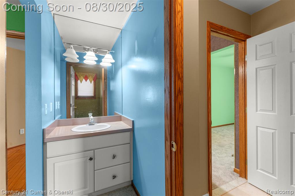 44067 Greenview Lane, Northville, MI 48168 — Photo 31