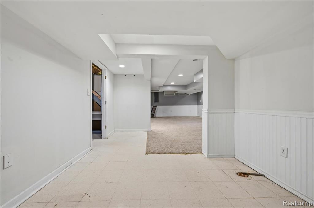 431 Colonial Court, Grosse Pointe Farms, MI 48236 — Photo 44