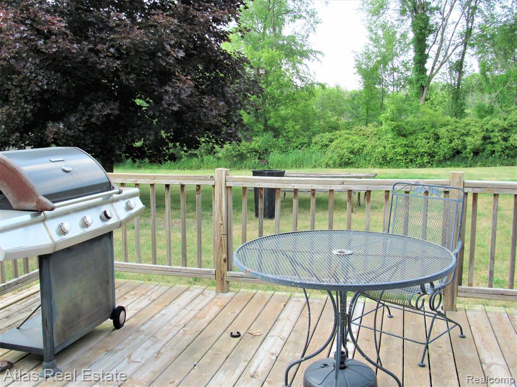 78 W BARNES Road, Fostoria, MI 48435 — Photo 32