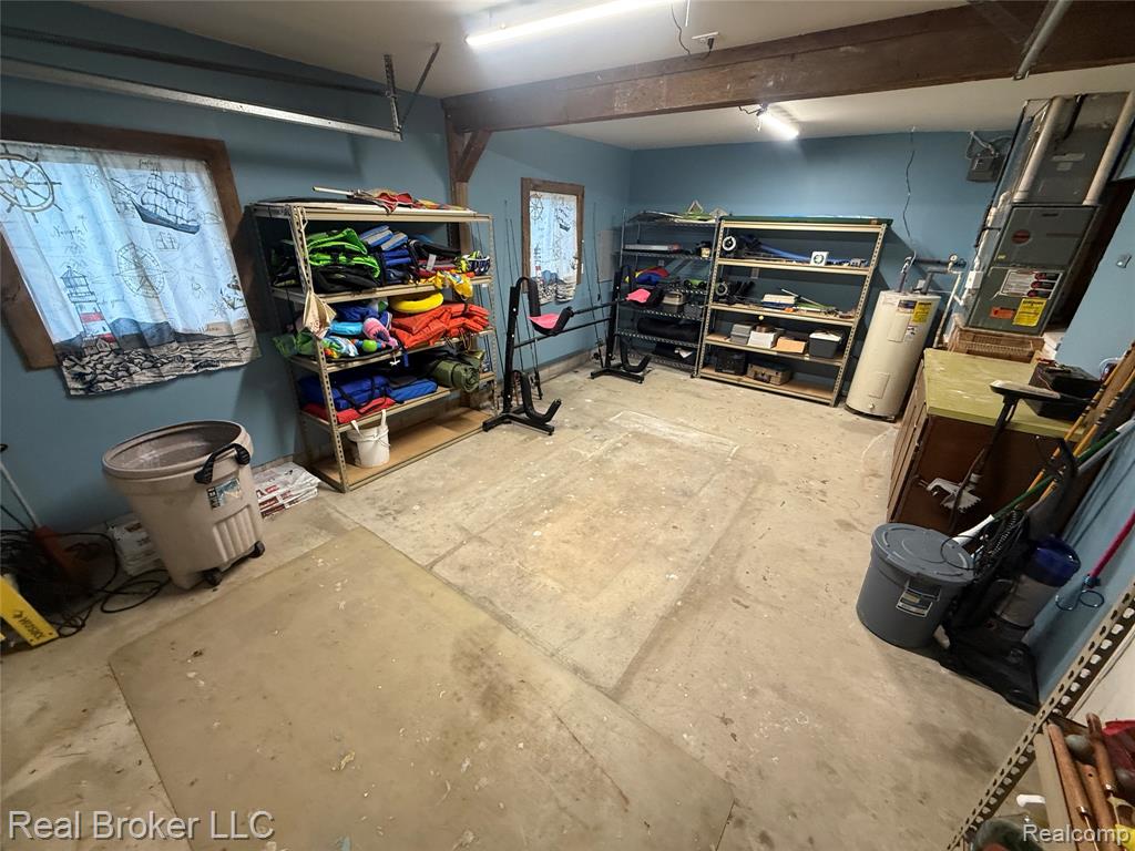 8637 Rowe Road, MI — Photo 30