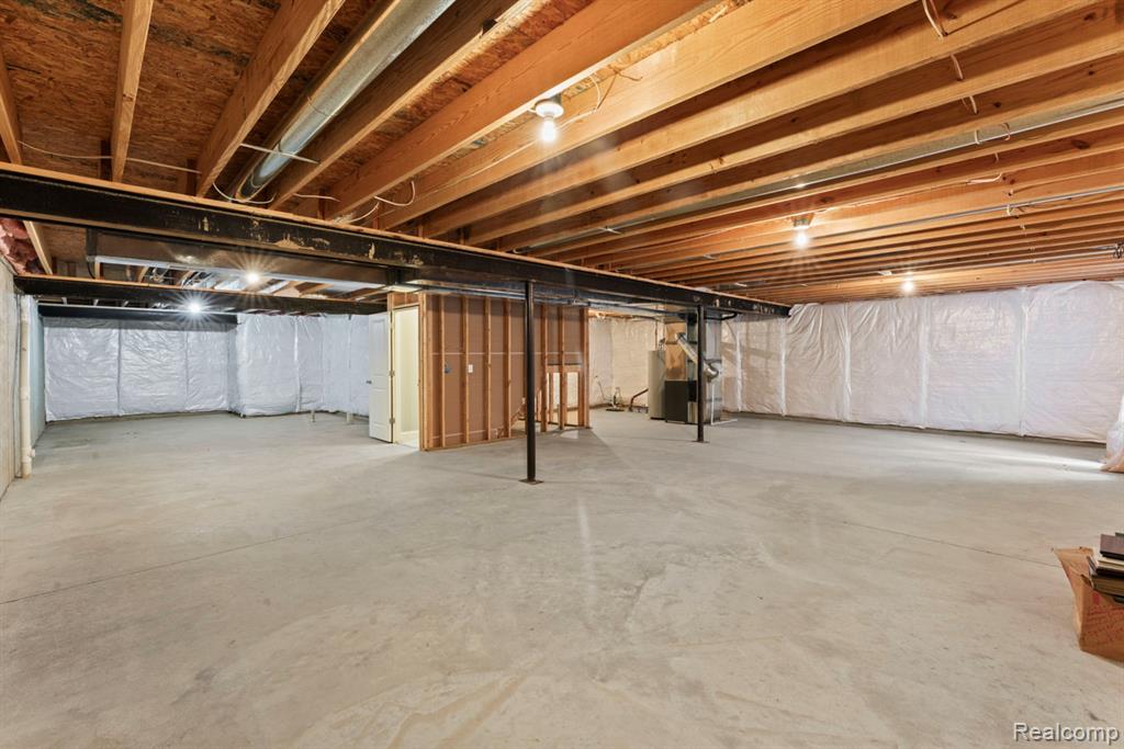 457 HOSTA, Howell, MI 48843 — Photo 20