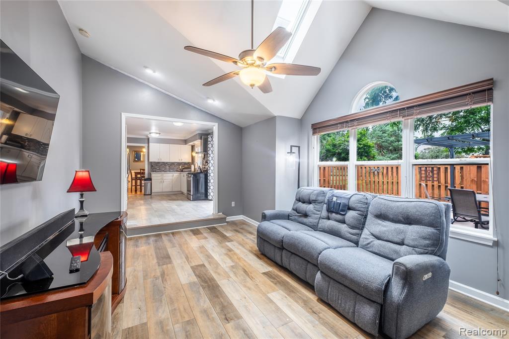 4191 Knollwood Drive, Grand Blanc, MI 48439 — Photo 20