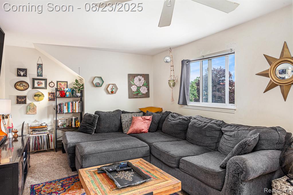 518 E Troy Street, Ferndale, MI 48220 — Photo 3