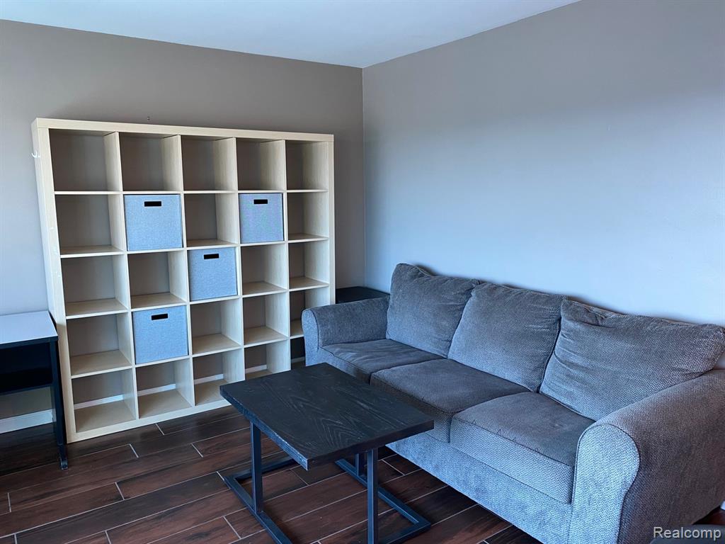 555 E William Street, Ann Arbor, MI 48104 — Photo 9