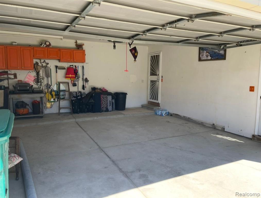 7312 LINDEN Road, Fenton, MI 48430 — Photo 61