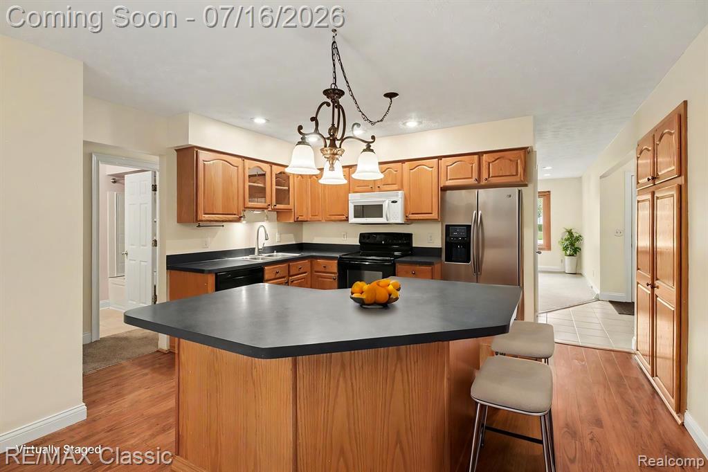 22900 Valerie Street, South Lyon, MI 48178 — Photo 3