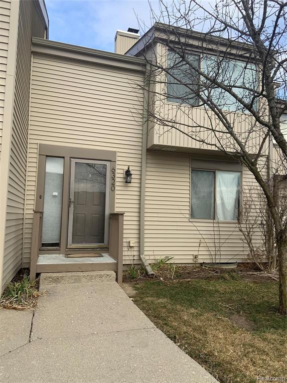 6320 Laurentian. Court, Flint, MI 48532 — Photo 2