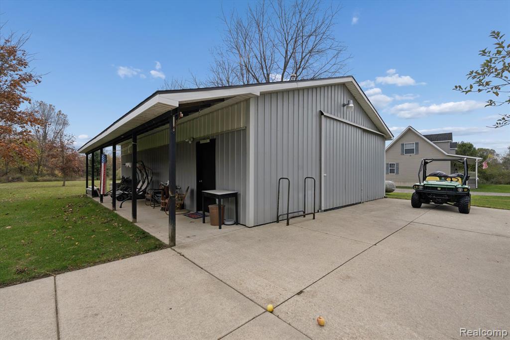7233 W Lange Road, Fowlerville, MI 48836 — Photo 43