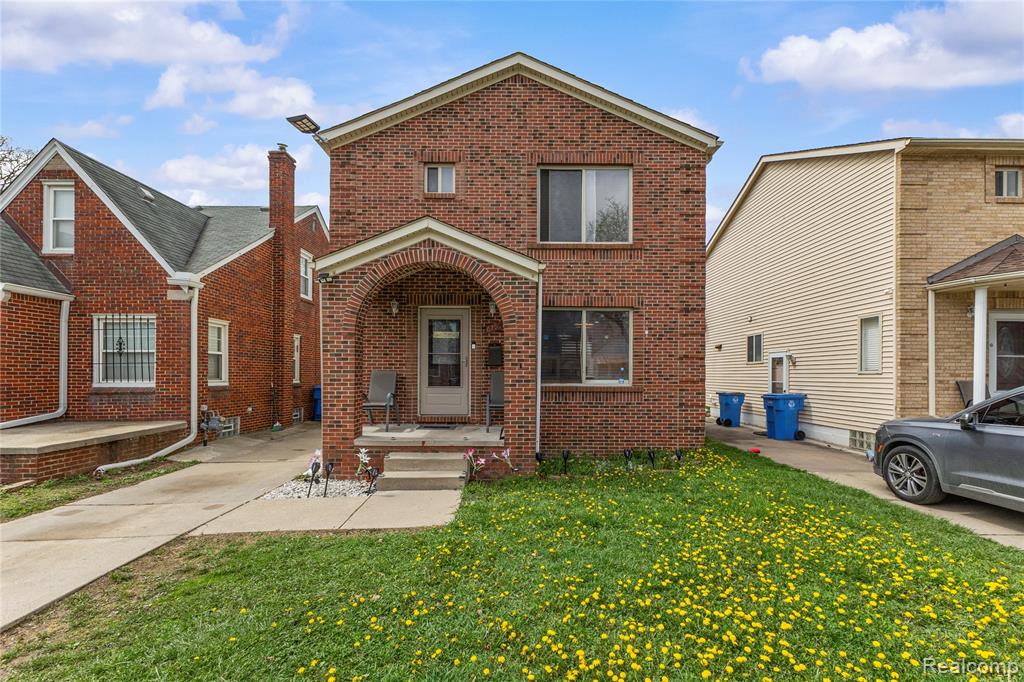 6795 Heyden Street, Dearborn Heights, MI 48127 — front exterior