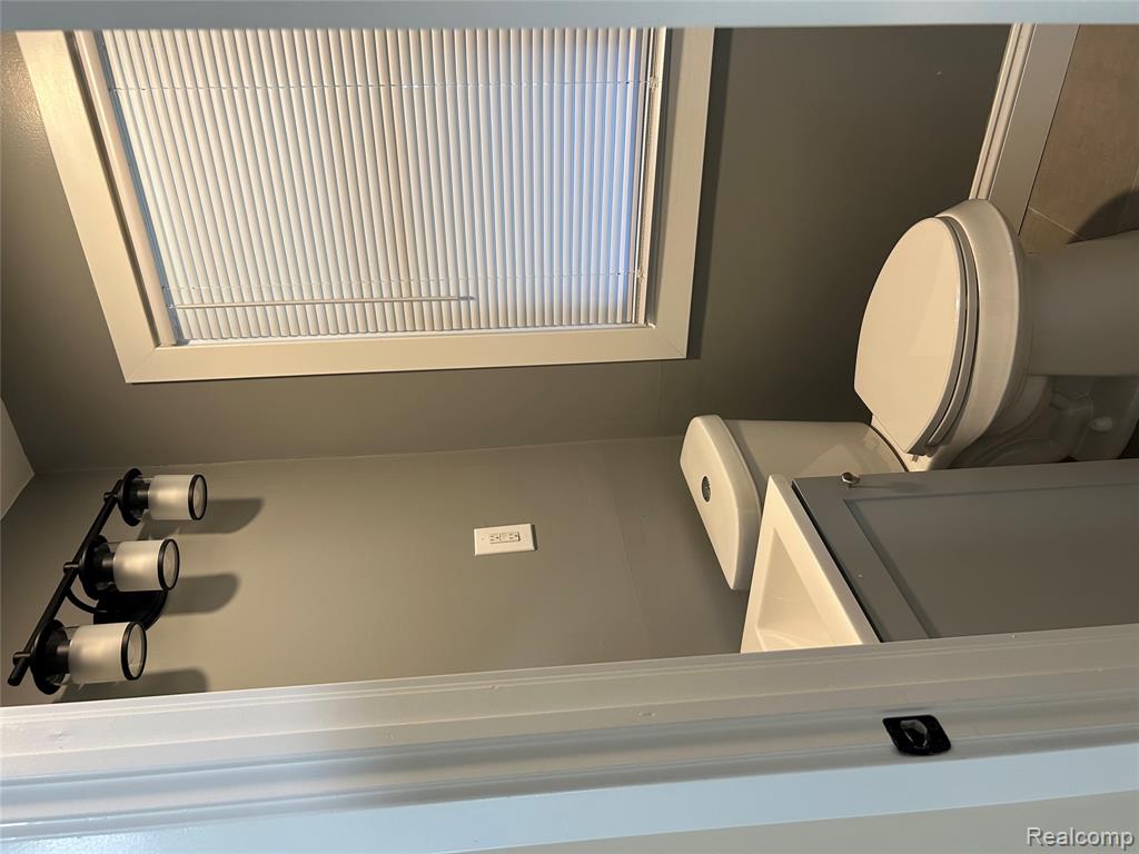 8309 Hugh Street, Westland, MI — Photo 16