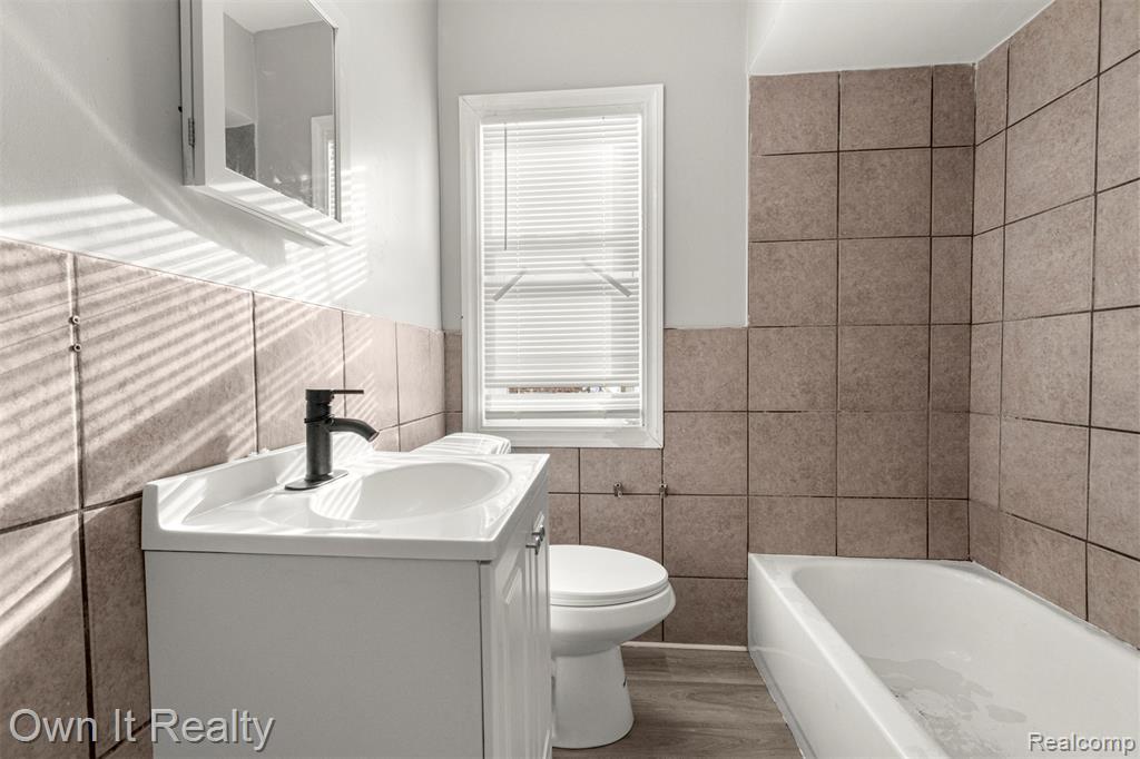 15766 Hartwell Street, Detroit, MI 48227 — Photo 16