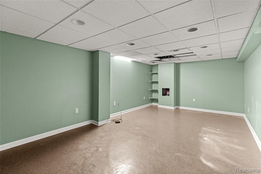 4459 McKinley Street, Dearborn Heights, MI 48125 — Photo 18