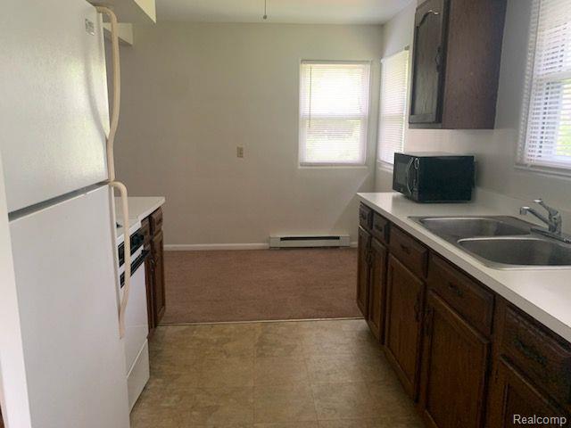 4340 RICHALVA Court, Waterford, MI — Photo 3