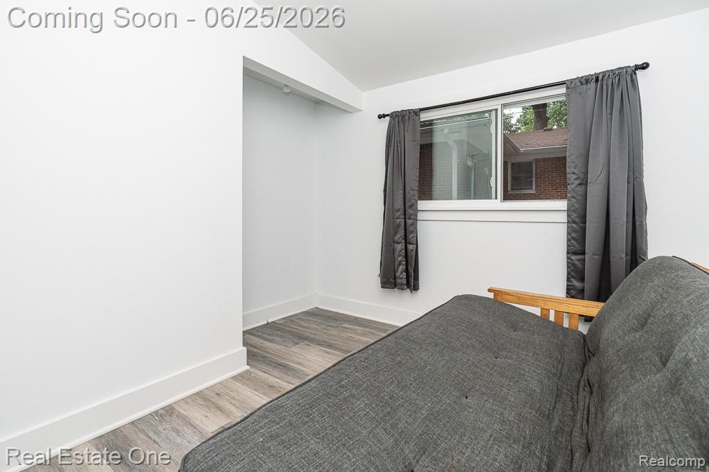 23540 Majestic, Oak Park, MI 48237 — Photo 18