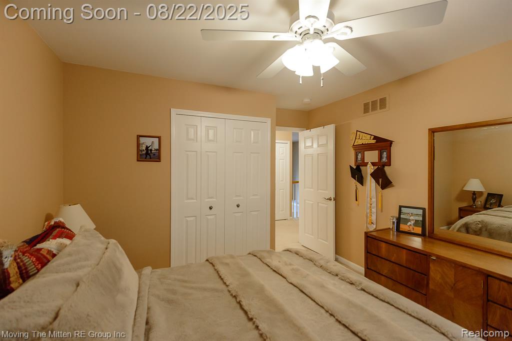 42782 Pond Ridge Lane, Van Buren, MI 48111 — Photo 34