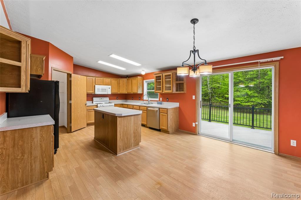4587 Brown Road, Vassar, MI 48768 — Photo 26