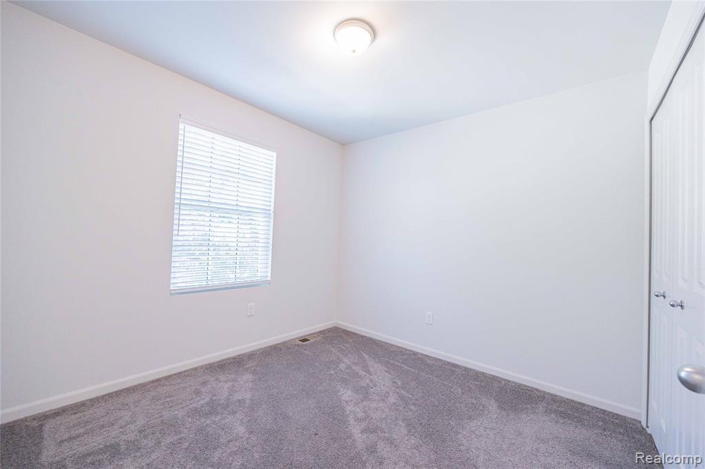 37467 S Dianne Lane, New Boston, MI 48164 — Photo 19