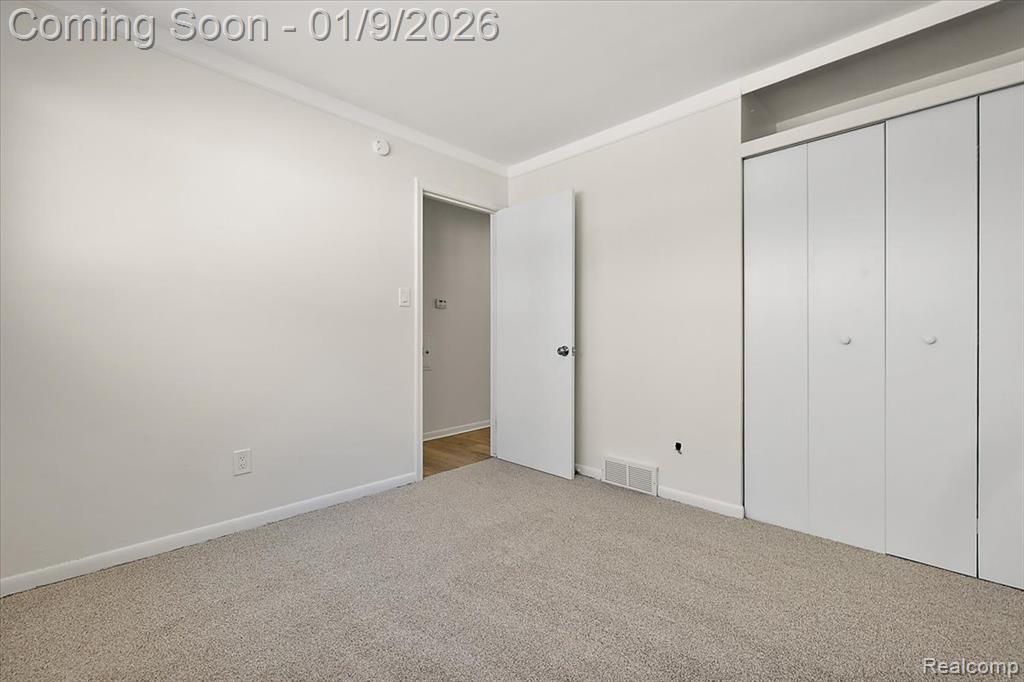 9848 Milburn Street, Livonia, MI 48150 — Photo 19