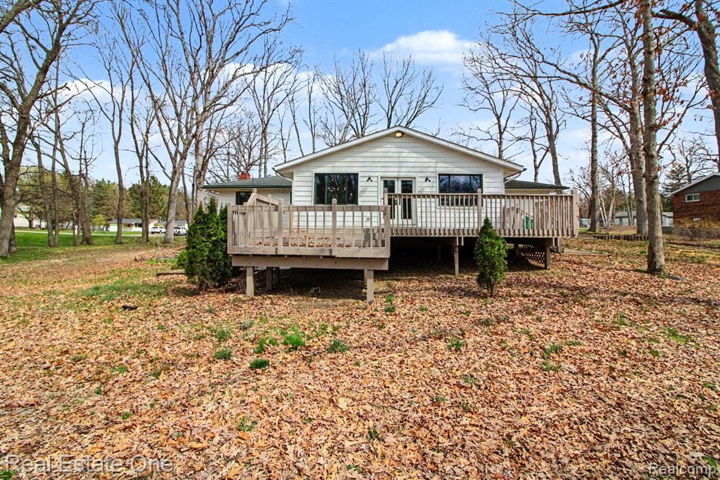 4937 Oak Park Drive, Clarkston, MI — Photo 26