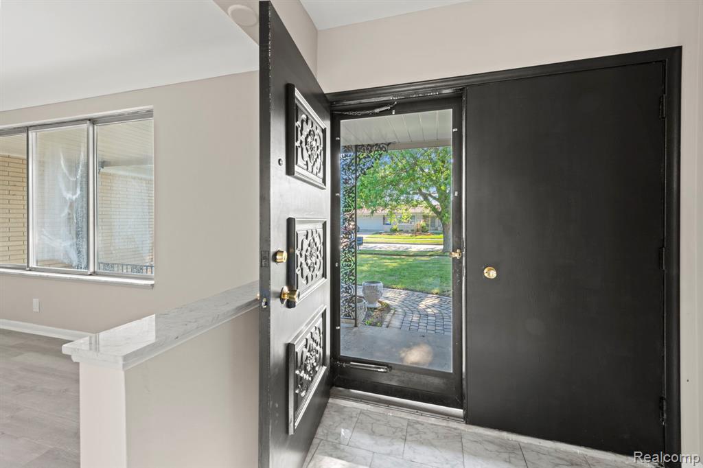 32104 Claeys Drive, Warren, MI 48093 — Photo 5