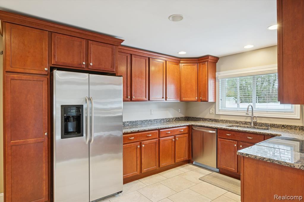 45567 Gable Inn Street, Shelby Twp, MI 48317 — Photo 9