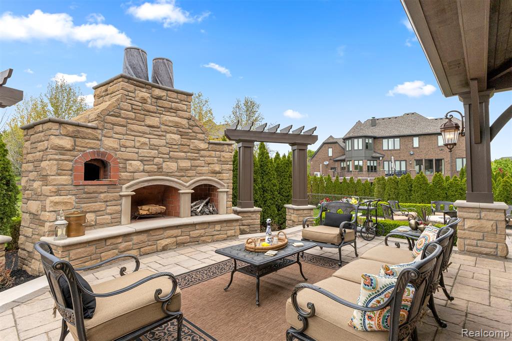48892 Barola Court, Northville, MI 48167 — Photo 71