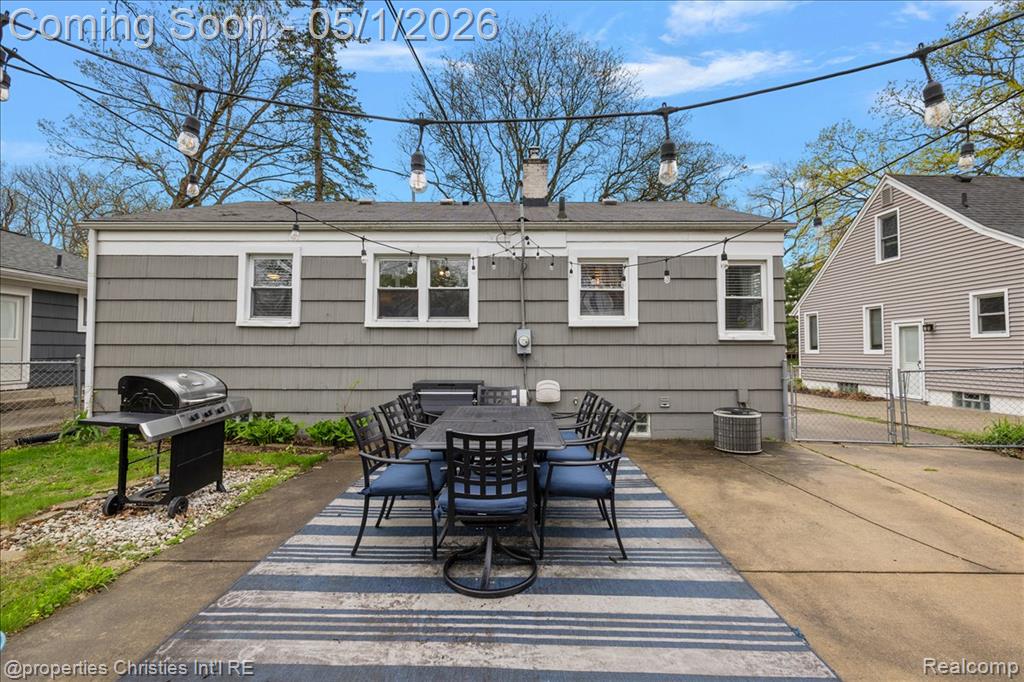 926 Catalpa Drive, Royal Oak, MI 48067 — Photo 28