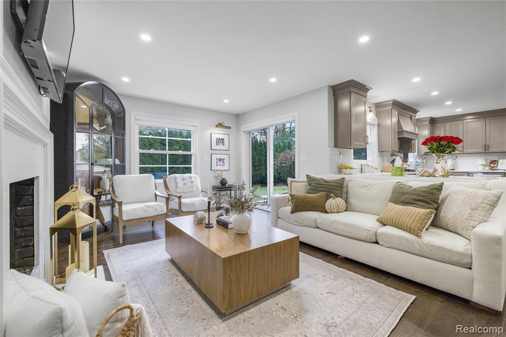 7005 Cathedral Drive, Bloomfield Hills, MI 48301 — Photo 17