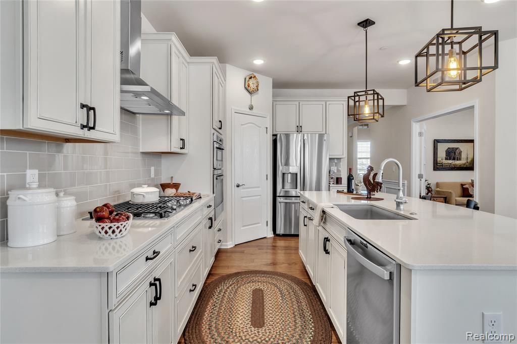 4633 CRESTWAY Drive, Brighton, MI 48116 — Photo 28