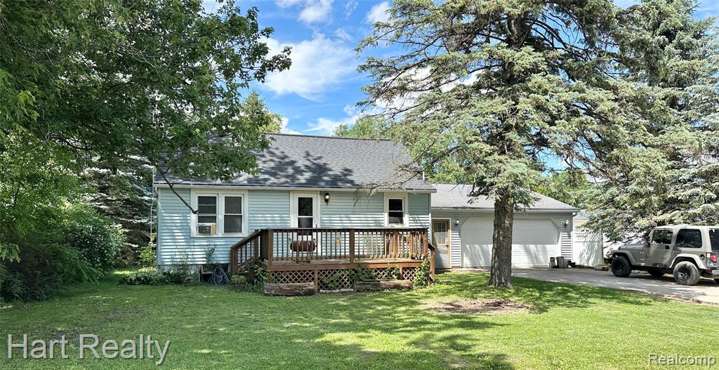 6520 Carpenter Street, Marlette, MI 48453 — front exterior