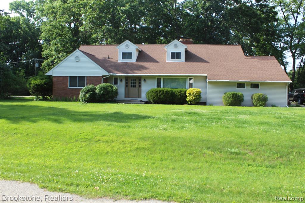 4440 Marquis Lane Lane, Bloomfield Hills, MI 48301 — front exterior