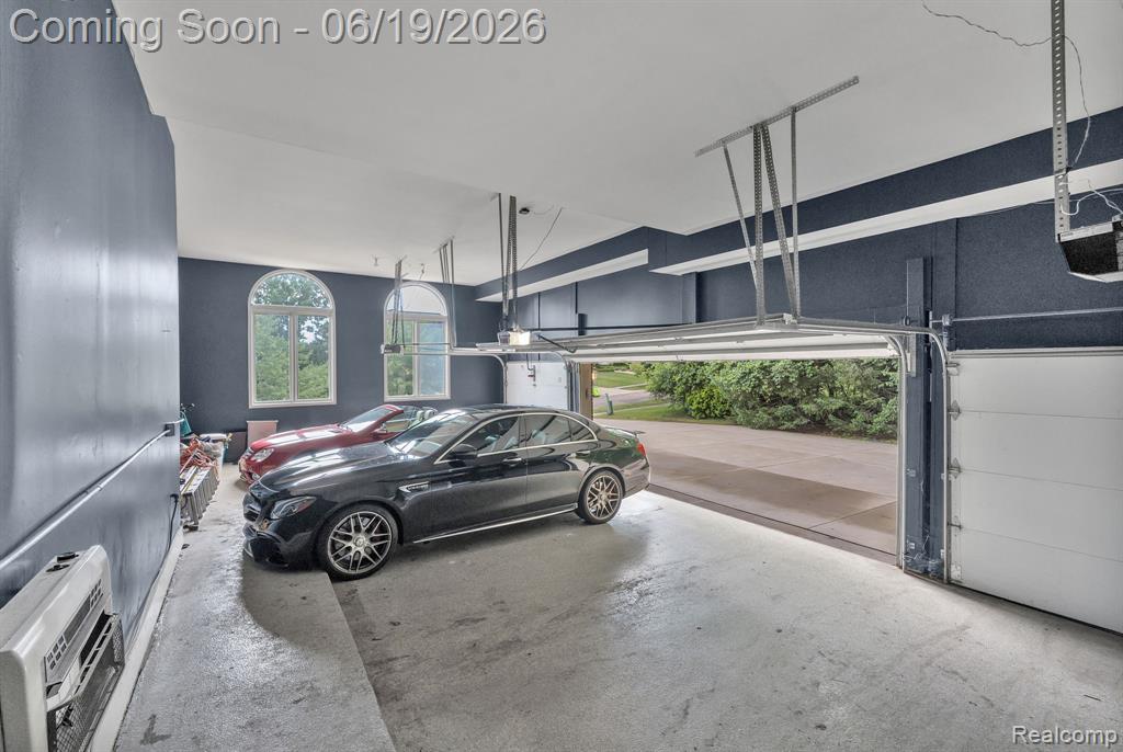 7061 Trailway Court, West Bloomfield, MI — Photo 69