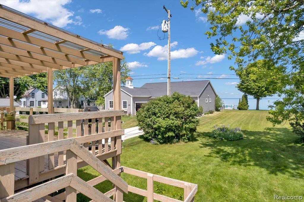 7937 Lakeview Drive, Lexington, MI 48450 — Photo 2