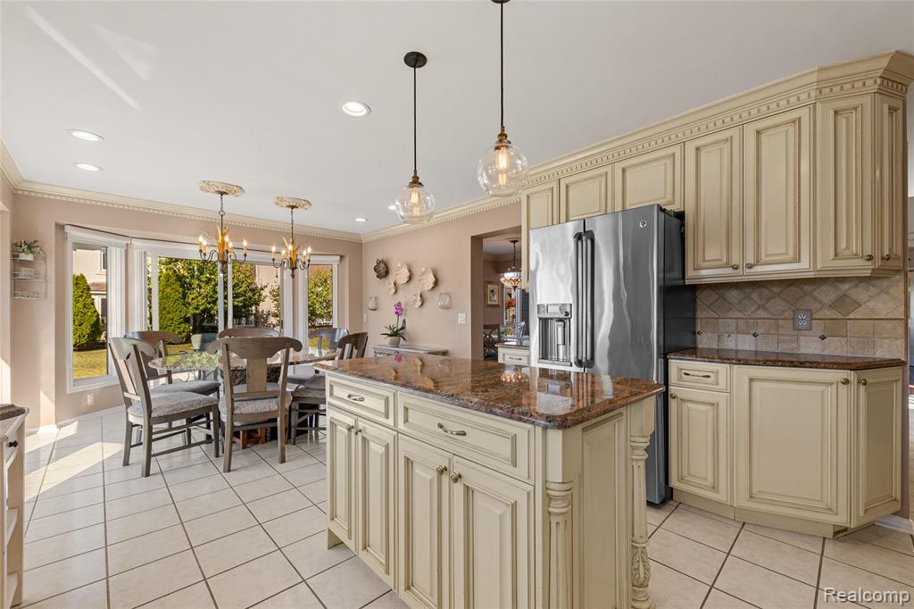 43505 Austin Drive, Sterling Heights, MI 48314 — Photo 12