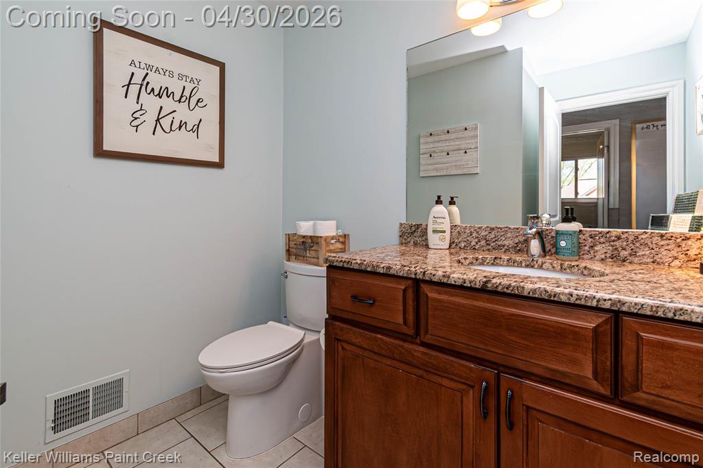48763 Marberry Drive, Macomb, MI 48044 — Photo 44