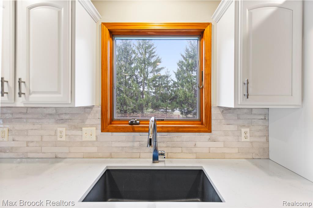 3565 JONES Road, North Branch, MI 48461 — Photo 15