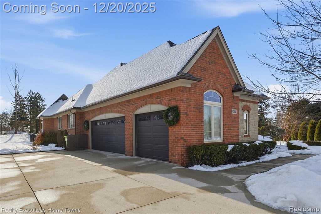 63072 S Plantation Court, Washington, MI 48095 — Photo 49