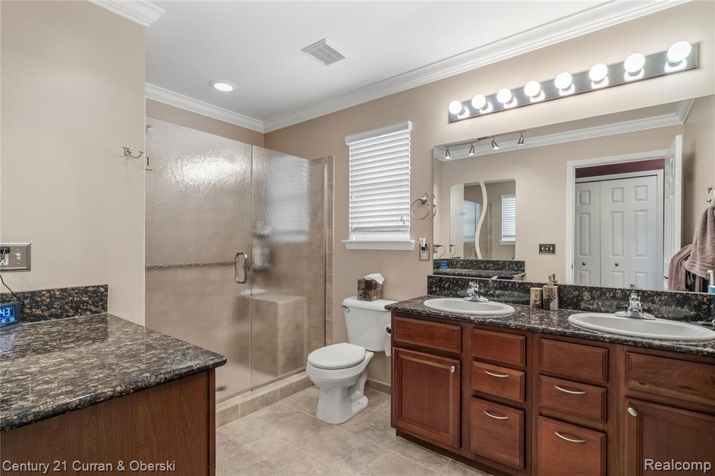 49468 N Glacier, Northville, MI 48168 — Photo 20