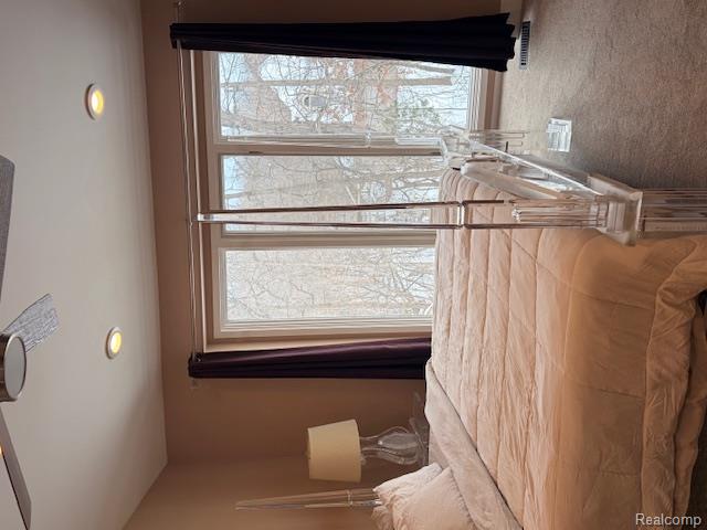 5541 W Walnut Circle W Circle, West Bloomfield, MI, 00000