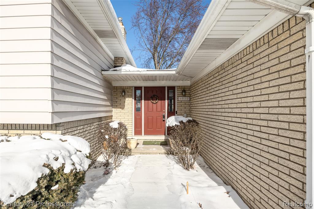 4939 Duchess Drive, Sterling Heights, MI 48310 — Photo 56