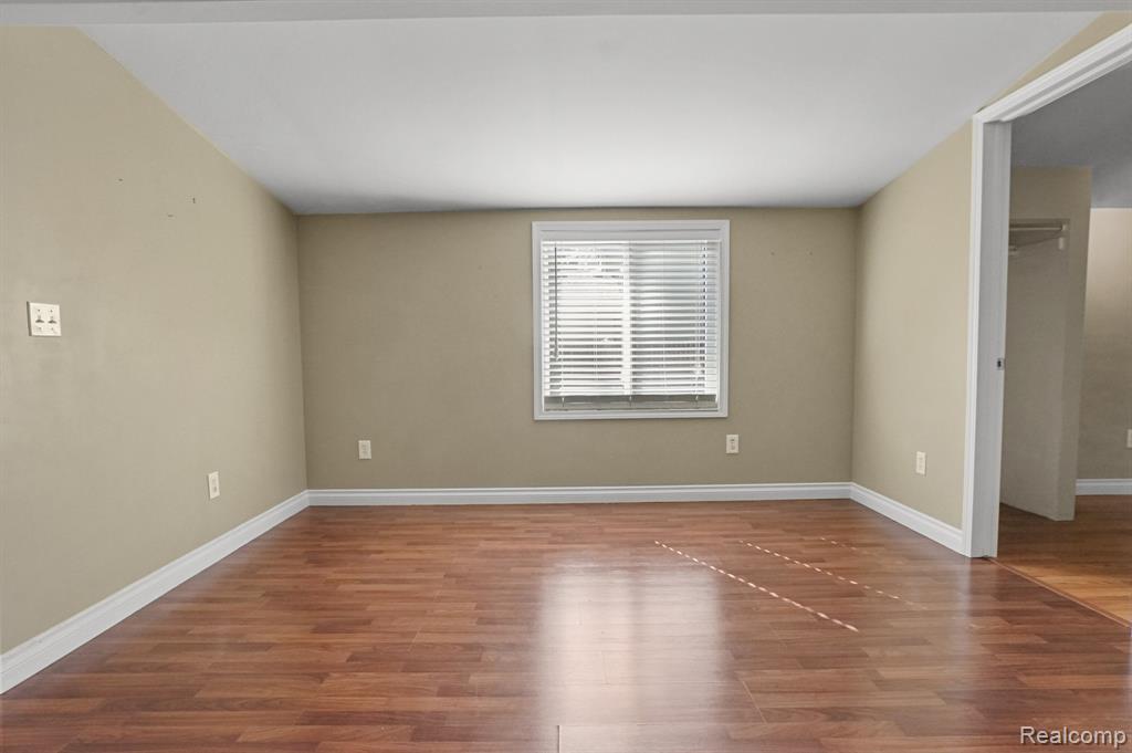 9106 Maple Road, Clay, MI 48001 — Photo 9