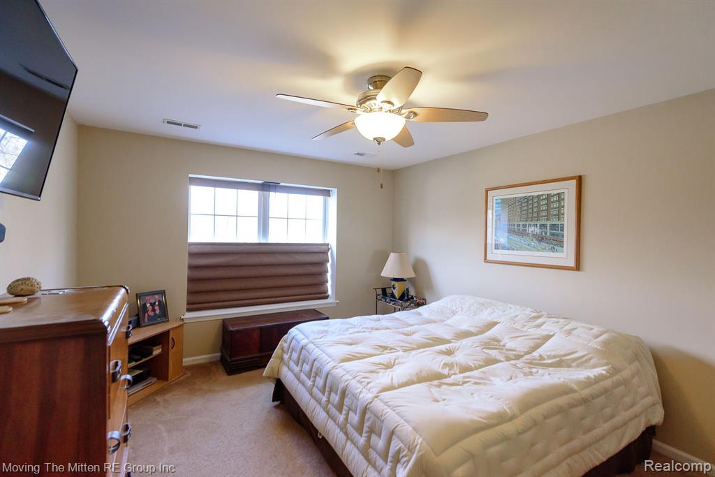 42156 N CUMBERLAND Drive, Van Buren, MI 48111 — Photo 22