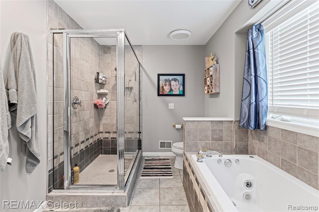 7065 Crosswinds Drive, Swartz Creek, MI 48473 — Photo 15