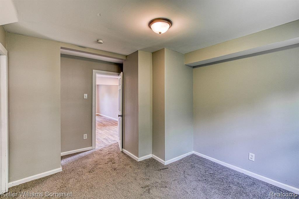 5519 EASTLAWN Street, Detroit, MI 48213 — Photo 45