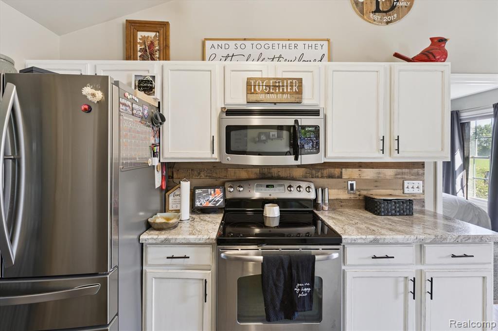 5625 Birch Run Road, Millington, MI 48746 — Photo 11
